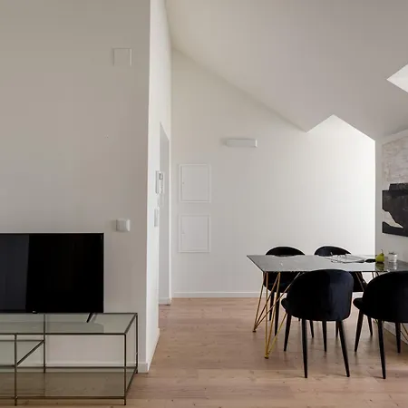 The Explorers Nest - 2br In Daire Lisboa